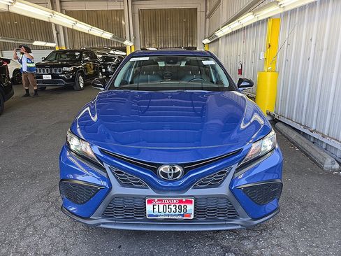 Used 2024 Toyota Camry SE FWD image 41