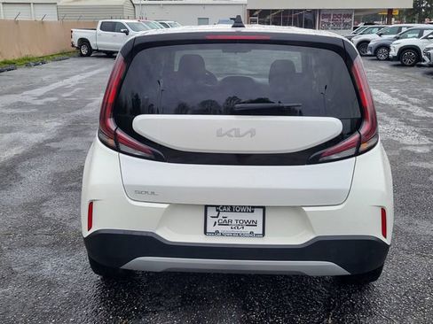 Used 2024 Kia Soul LX w/ Option Group 015 image 3