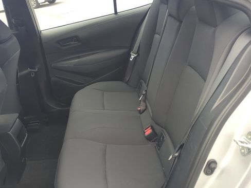 Used 2022 Toyota Corolla LE FWD image 21