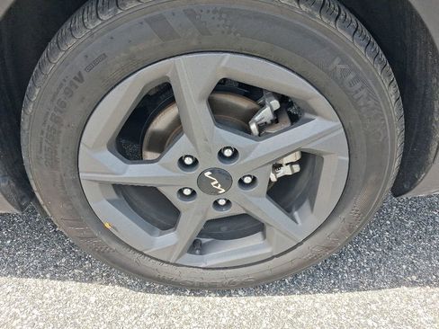 Used 2025 Kia K4 FWD image 11