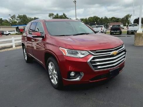 Certified 2020 Chevrolet Traverse High Country w/ LPO, Floor Liner Package image 2