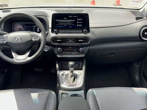 Used 2023 Hyundai Kona Limited AWD/4WD image 13