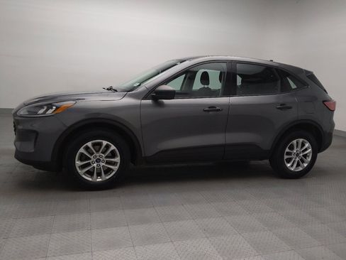 Used 2021 Ford Escape S image 2