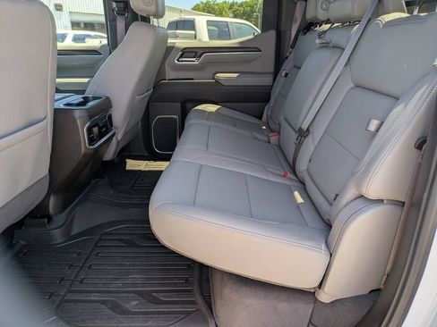 Used 2023 GMC Sierra 1500 SLT w/ SLT Premium Package AWD/4WD image 26