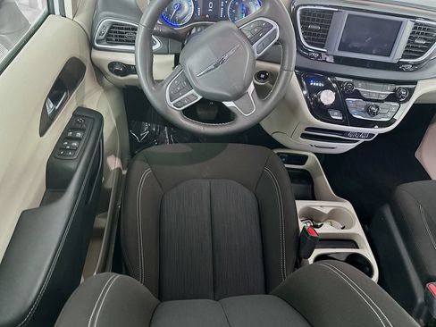 Certified 2023 Chrysler Voyager LX FWD image 30