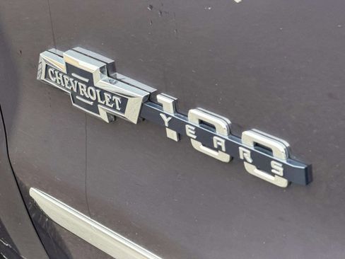 Used 2018 Chevrolet Silverado 1500 LTZ Z71 w/ Centennial Edition image 17