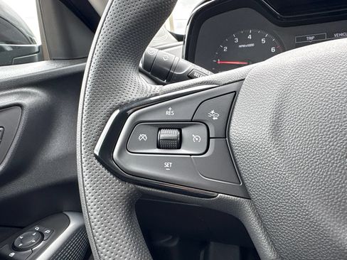 New 2026 Chevrolet Trax LS w/ LS Convenience Package FWD image 25