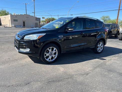 Used 2016 Ford Escape Titanium image 10