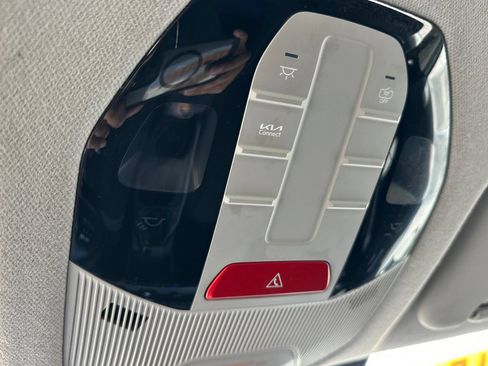 Used 2025 Kia K4 FWD image 22