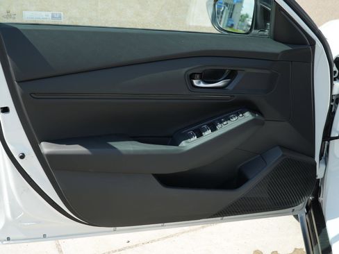 New 2025 Honda Accord SE image 13