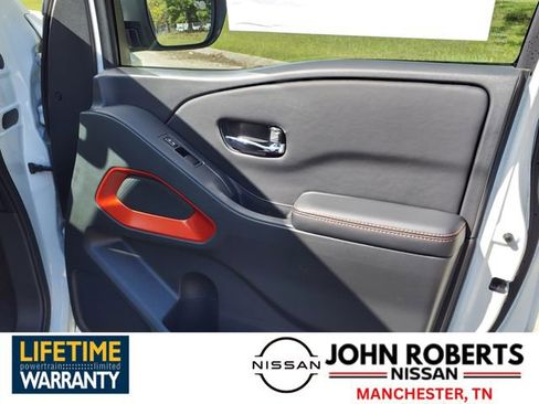 New 2025 Nissan Frontier PRO-4X image 16