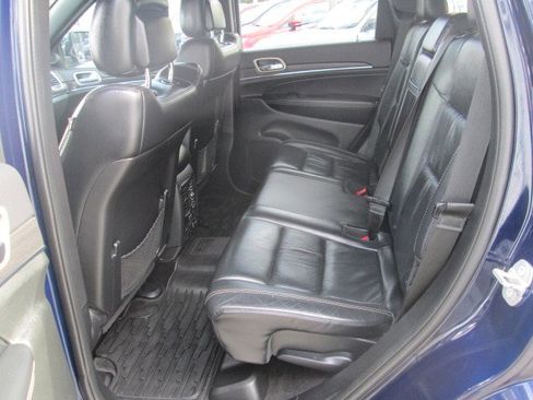 Used 2015 Jeep Grand Cherokee Limited w/ Trailer Tow Group IV image 10