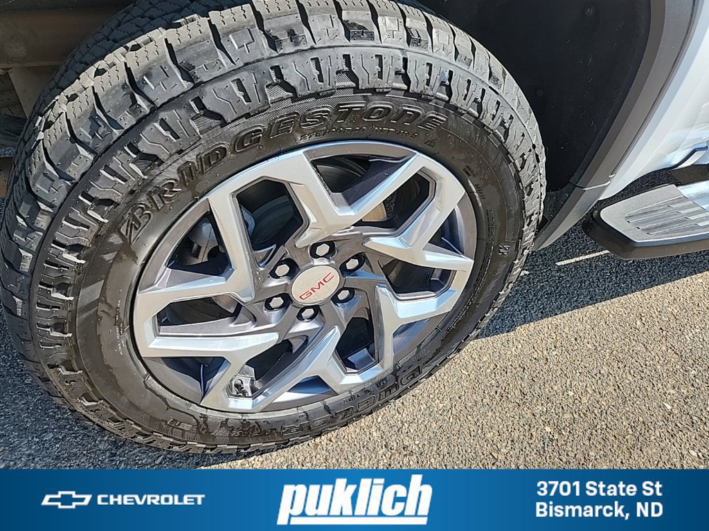 Certified 2023 GMC Sierra 1500 SLT w/ X31 Off-Road Package AWD/4WD image 44