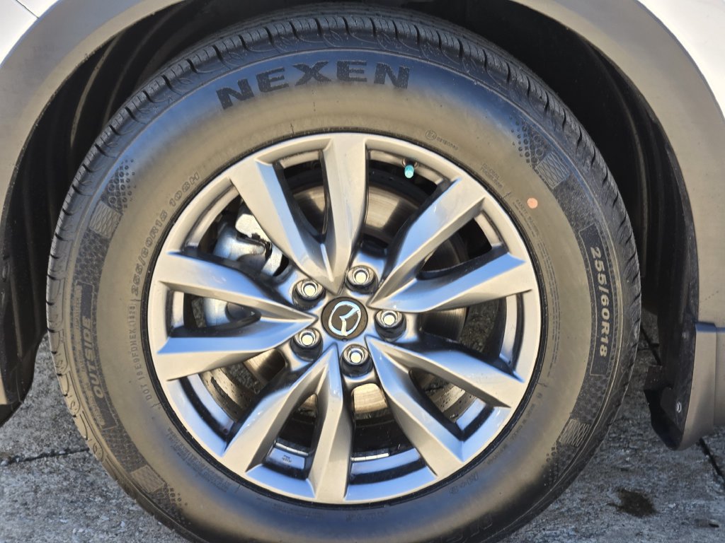 Used 2020 MAZDA CX-9 Touring w/ Touring Premium Package FWD image 16