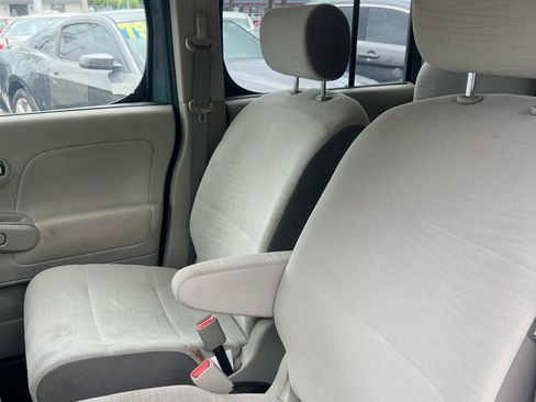 Used 2009 Nissan Cube 1.8 S w/ Interior Designer Pkg FWD image 9