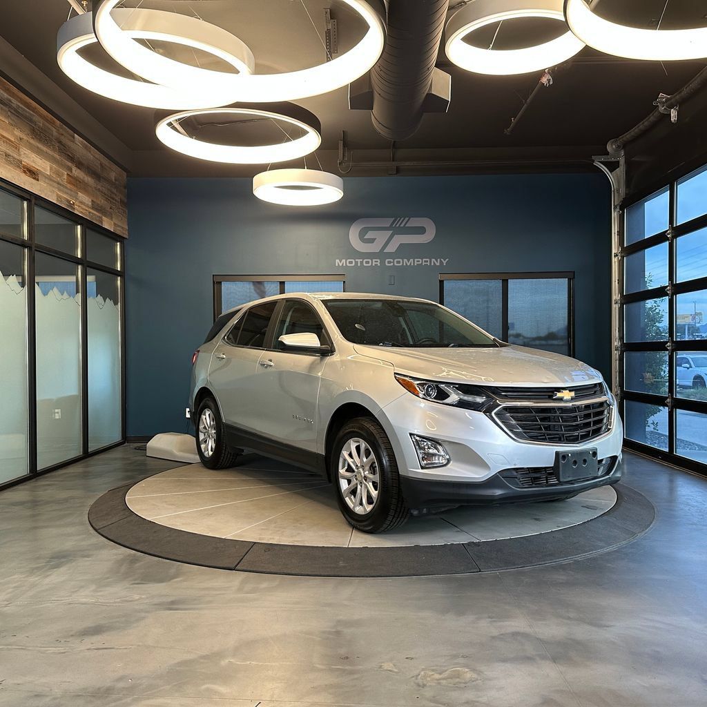 Used 2021 Chevrolet Equinox LT AWD/4WD image 1