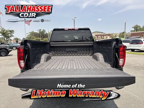 Used 2025 GMC Sierra 2500 SLE AWD/4WD image 34