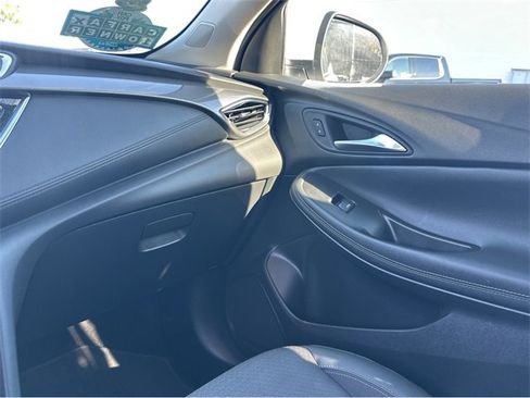 Certified 2023 Buick Encore GX Preferred w/ Cold Weather Comfort Package image 18