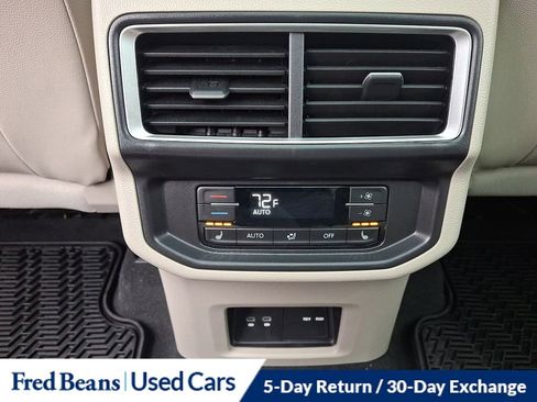 Certified 2025 Volkswagen Atlas SEL Premium R-Line image 13