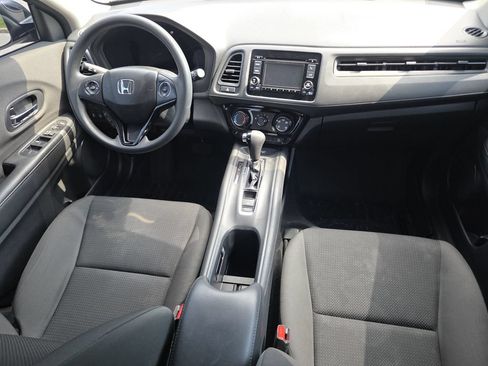 Used 2019 Honda HR-V LX image 19