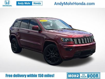 Used 2017 Jeep Grand Cherokee Altitude