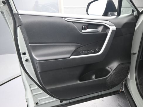 Certified 2023 Toyota RAV4 XLE image 16