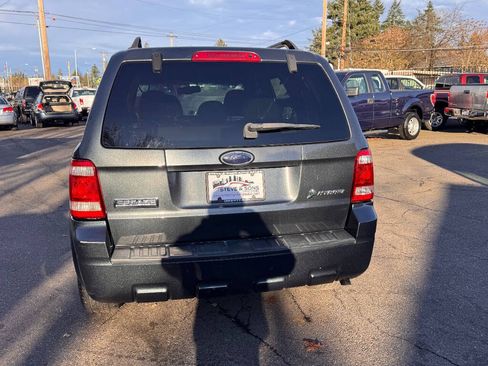 Used 2009 Ford Escape 2WD Hybrid image 9