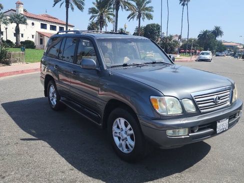 Used 2003 Lexus LX 470 4WD image 3