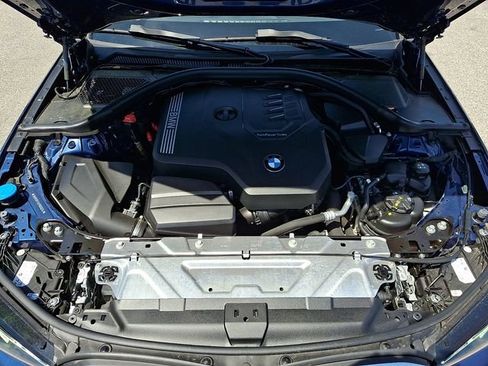 Used 2023 BMW 330i Sedan w/ Driving Assistance Package image 33