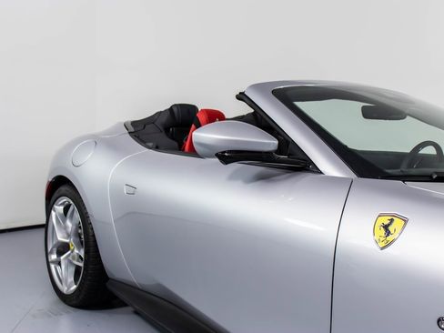 Certified 2025 Ferrari Roma Spider image 14