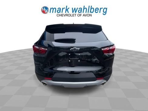Certified 2022 Chevrolet Blazer LT w/ LPO, Black Accent Package AWD/4WD image 7