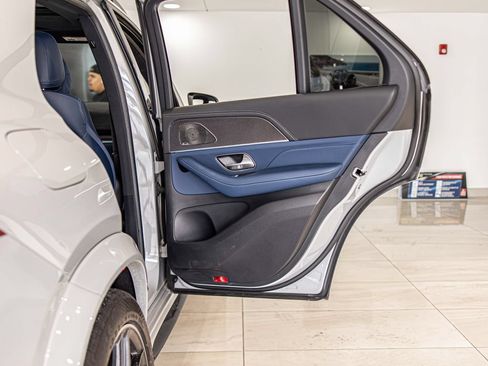 Used 2025 Mercedes-Benz GLE 63 AMG S image 40