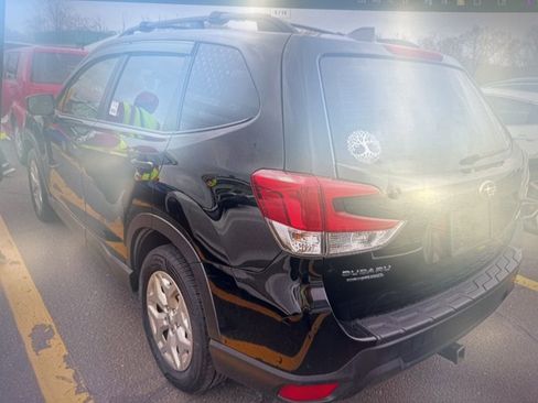 Used 2020 Subaru Forester w/ Alloy Wheel Package AWD/4WD image 2