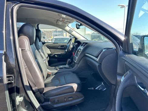 Used 2017 GMC Acadia Limited SLT image 27