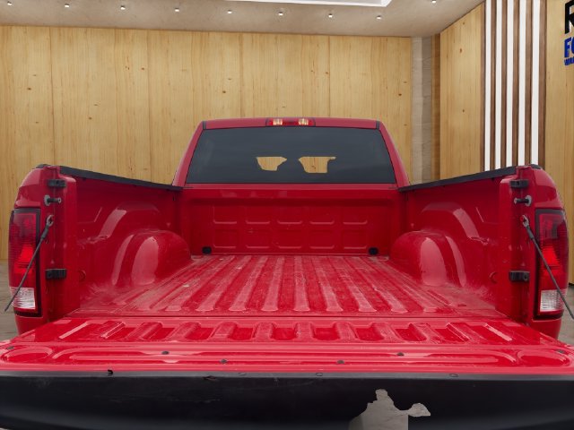 Used 2022 RAM 1500 Express w/ Wheel & Sound Group AWD/4WD image 22