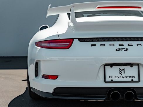 Used 2014 Porsche 911 GT3 RWD image 8
