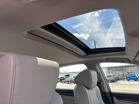 Used 2020 Honda Accord EX-L image 17
