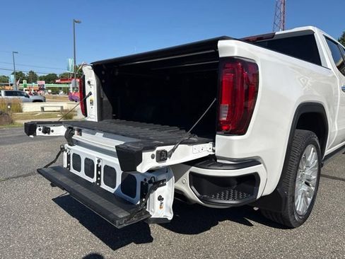 Used 2020 GMC Sierra 1500 Denali w/ Denali Ultimate Package AWD/4WD image 5