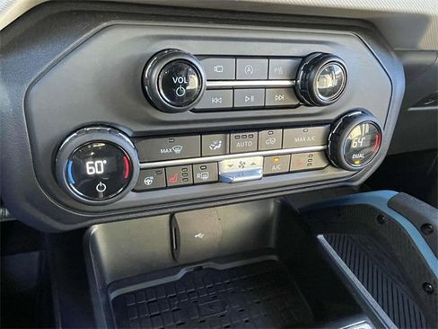 Used 2024 Ford Bronco Wildtrak image 21