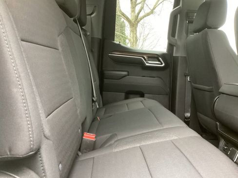 Used 2023 Chevrolet Silverado 1500 LT image 5