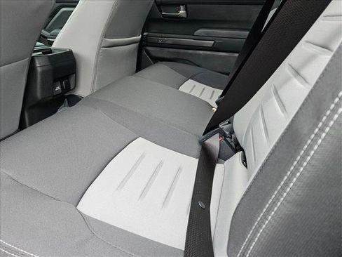 New 2025 Toyota Tacoma TRD Off-Road image 15