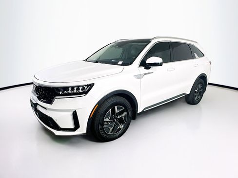 Used 2021 Kia Sorento EX FWD image 3