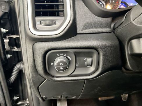 New 2026 RAM 2500 Big Horn AWD/4WD image 18