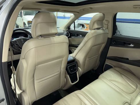 Used 2016 Lincoln MKX Reserve image 30