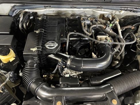 Used 2006 Nissan Frontier XE w/ (G01) XE Preferred Pkg image 26