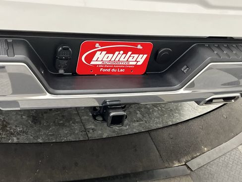 Used 2021 GMC Sierra 1500 SLT w/ SLT Premium Package AWD/4WD image 33