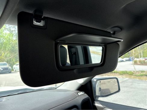 Used 2022 Chevrolet Silverado 1500 W/T w/ WT Value Package image 27