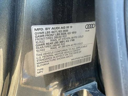 Used 2020 Audi Q8 Prestige image 15