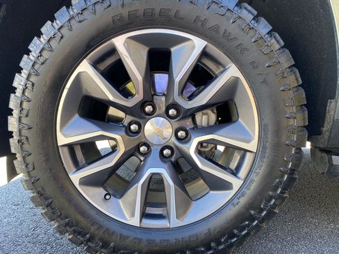 Used 2023 Chevrolet Tahoe LS image 42