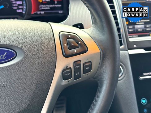 Used 2014 Ford Taurus SHO w/ Equipment Group 401A image 29